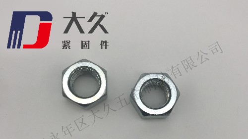 大久緊固件跟大家介紹幾種常用的螺母防松方式！